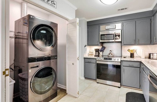 North Charleston Apartment | North Charleston Vacation Rental Near Cooper River