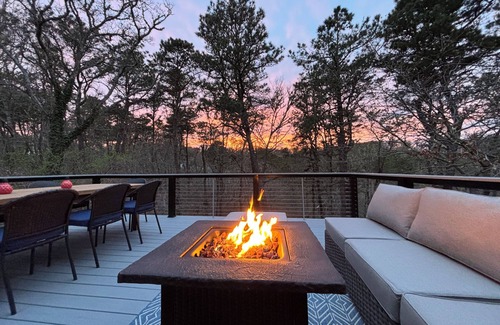 Chatham House | North Chatham Retreat – Renovated 3BR, 3.5BA + Bonus, 2900 Sq Ft