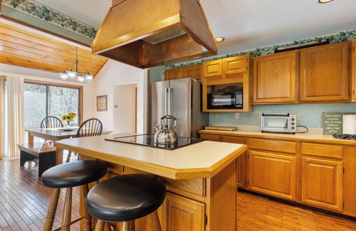 North Conway Condo | North Conway Getaway! Stonehurst Village Condo - 2,500 Sq. Ft