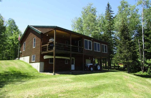 Pittsburg House | NORTH COUNTRY RETREAT DIRECT ACCESS TO ATV AND SNOWMOBILE TRAILS