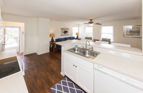 Northeast Virginia Beach House | North End Paradise - North End VB