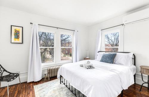 Detroit Apartment | North End Treasure, beautiful 2 bedroom apartment