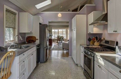 Southold House | North Fork Waterfront + Private beaches + Spectacu