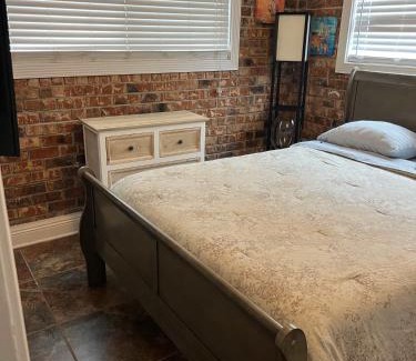 Highlands - Perkins Apartment | North Gates of LSU 2 bedroom w&d pool