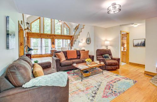 Jasper House | North Georgia Cabin with Hot Tub and Community Perks!