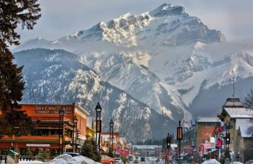 Banff House | North House - Banff Mountain Home- The Real Rockies Experience