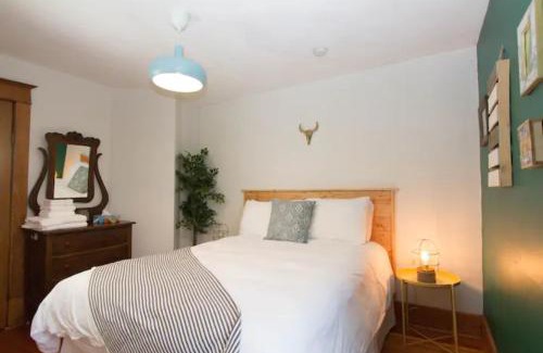 Banff House | North House - Banff's Rocky Mountain House