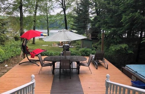 Grand Junction Cottage | North Lake House On Private Lake, w/Private beach