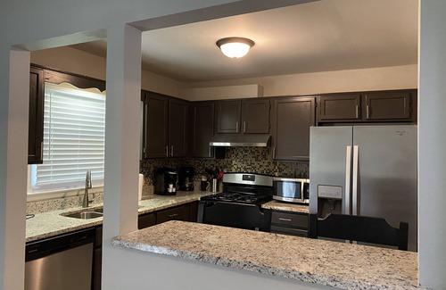 Marietta House | North Marietta - Whole Home - Extended Stay