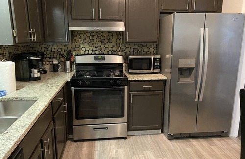 Marietta House | North Marietta - Whole Home - Extended Stay