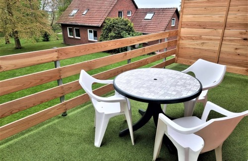 Butjadingen Condo | North Sea vacation in summer - dates still available! Dogs are very welcome!