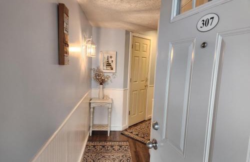 Traverse City House | North Shore Inn TC 307
