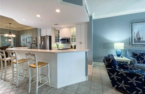 North Forest Beach Condo | North Shore Place/New Master Shower/2BR/2BA/Sofa Bed/Porch/Smart TV’s/2 Pools