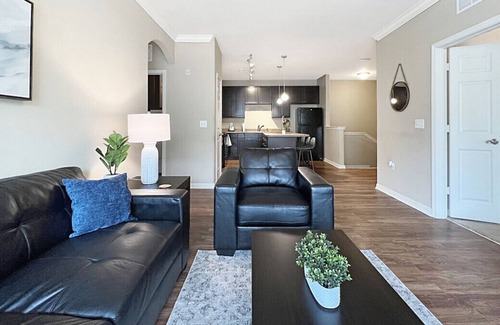 Lutz Apartment | North Tampa Sanctuary Work, Play, Relax & Unwind