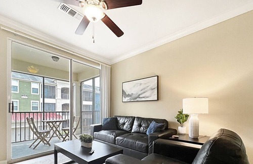 Lutz Apartment | North Tampa Sanctuary Work, Play, Relax & Unwind
