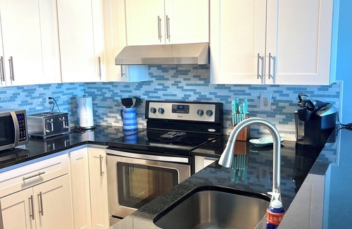 Cape Island Condo | North Topsail Beach Villa Capriani Two Bedroom Oceanview Condo w/Linens