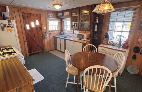 Prudenville Cottage | North View Cabins #2 - Cozy 2Bed/1Ba Cabin with Private Deck on the Lake!