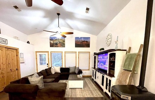 Williams House | North Williams Mountainside Ranch