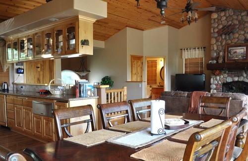 Lake Arrowhead Cabin | NorthBay GetAway - Currently Available to Rent