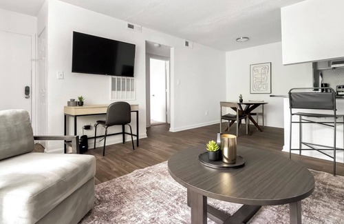 Winston - Salem Apartment | NorthcliffeForest 2BD 2