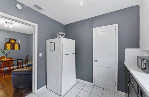 San Marco Apartment | Northeast Florida Retreat