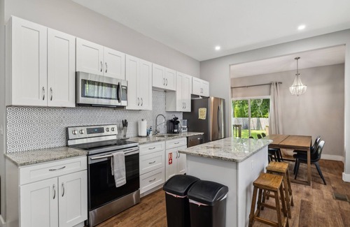 Urban Core Apartment | Northeast Florida Retreat