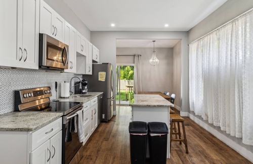 Urban Core Apartment | Northeast Florida Retreat