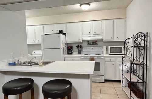 Northeast Pensacola Condo | Northeast Pensacola Cottage with Pool