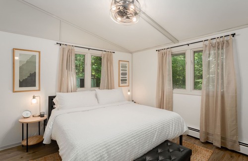 Sturgeon Bay House | Northern Door County Retreat | The Bluff House