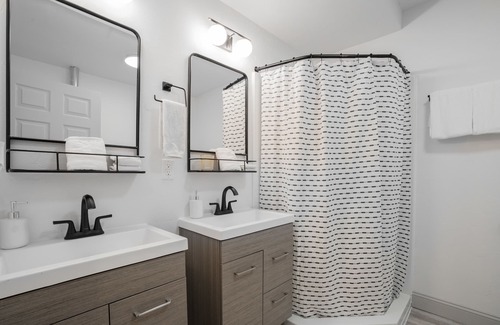 Sturgeon Bay House | Northern Door County Retreat | The Bluff House
