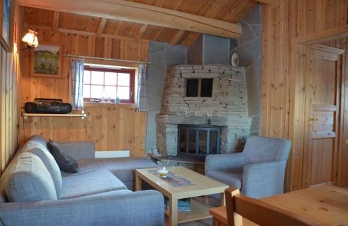 Vaga Municipality Cabin | Northern gate Besseggen - Cottage no 17 in Besseggen Fjellpark Maurvangen