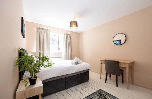 Didsbury House | Northern House Free Parking