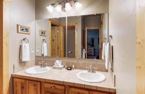 McCall House | Northern Moose Lodge