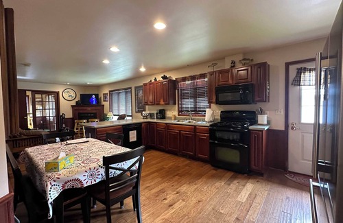 Minocqua Apartment | Northern Resort #17 S