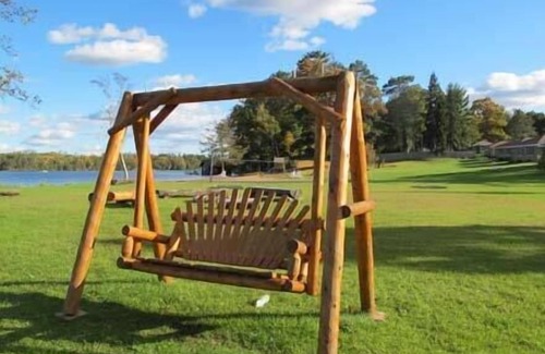 Minocqua Apartment | Northern Resort #17 S