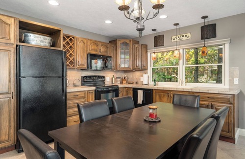 Cheboygan Cottage | Northern Tranquility on Black Lake