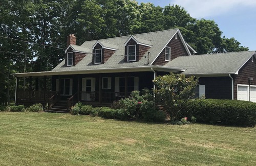 Northville House | Northfork Cape, steps from Wineries, Beaches and Restaurants