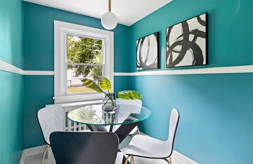 Mosby House | Northside Glampad Minutes from Richmond Raceway!