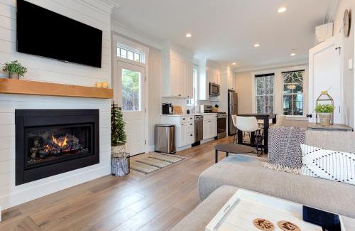 Seabrook House | Northwest Cabin by Seabrook Hospitality