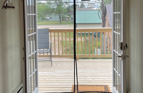 Tomahawk Apartment | Northwoods Family Retreat | 6 Bedrooms | Walking Distance to Downtown