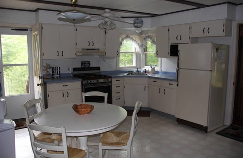Harshaw House | Northwoods Lake Home for Family Vacations