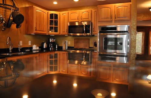 Florence House | Northwoods Paradise on Keyes Lake sleeps 12