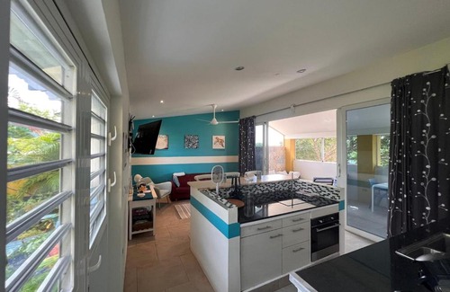 Salina Apartment | Nos cu Nos, ruim appartement 65 m2 met zwembad