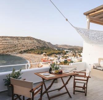 Matala Apartment | Nostos Cave Seaview Apartment