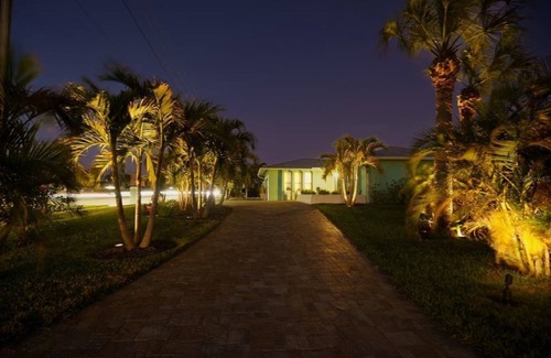Belleair Beach House | NOT AFFECTED By HURRICANE HELENE!4 Bedroom Home In Belleair Beach.