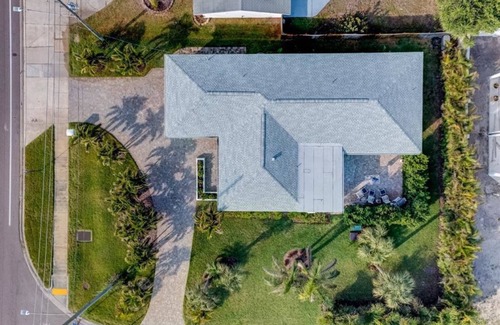 Belleair Beach House | NOT AFFECTED By HURRICANE HELENE!4 Bedroom Home In Belleair Beach.