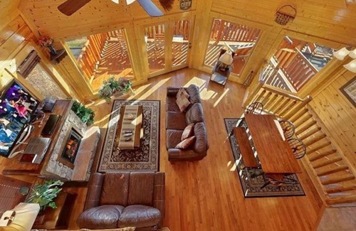 Sevierville Cabin | Nothin But Views, Free Wifi, game room, Legacy Mountain Resort, 180 degree view