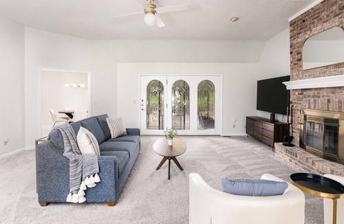 Granger House | Notre Dame Premier Executive Home w/ GAMEROOM!