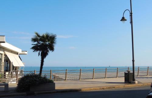 Pegli Apartment | Notte Stellata su Genova