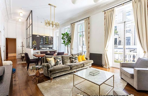 Pembridge Apartment | Notting Hill Charm: Central 2-Bed Gem
